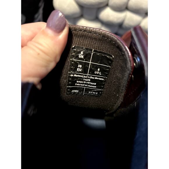 Dr Martens Vegan Burgundy Cherry Red 1460 Felix Rub off Size 8/EU 39 - Picture 6 of 7